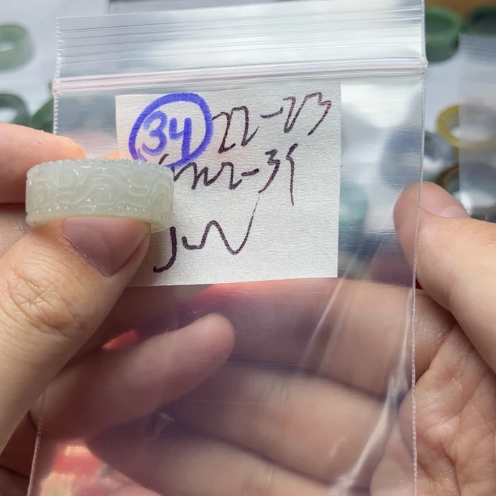 定制翡翠未镶嵌j*明天