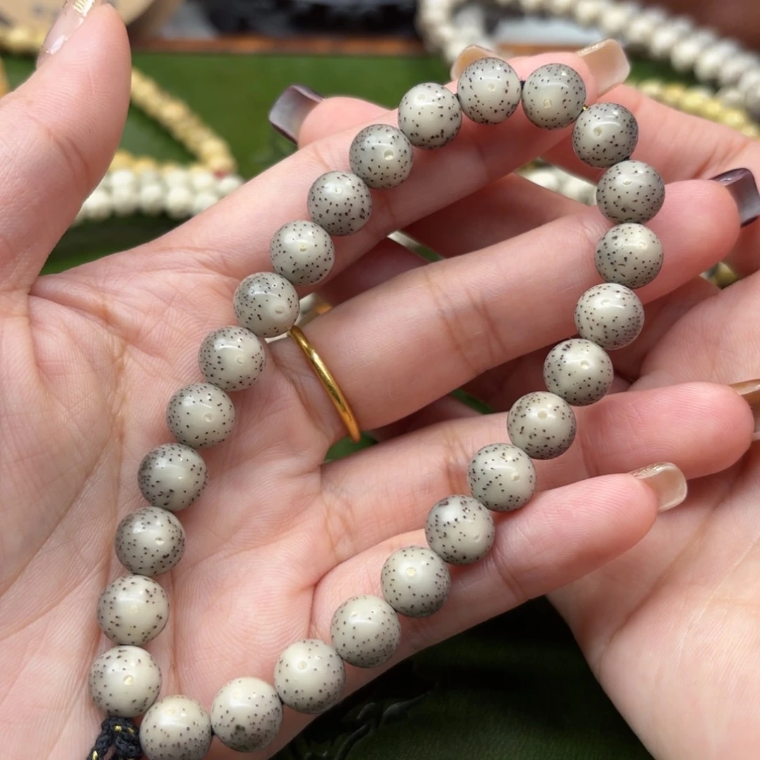 星月菩提手串⚠️漏⚠️9mm圆珠手持❗️玉化糯冰料❗️