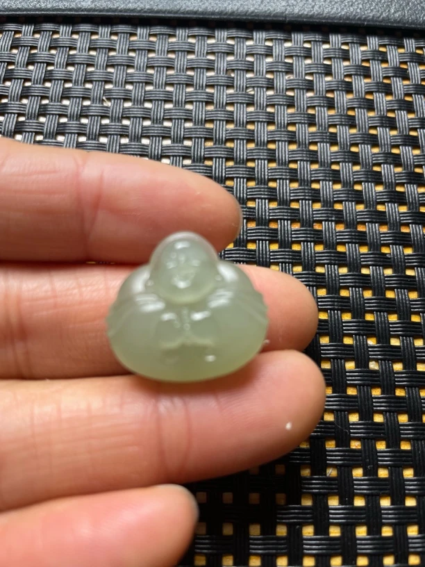 天然和田玉冰晴水抱抱佛公