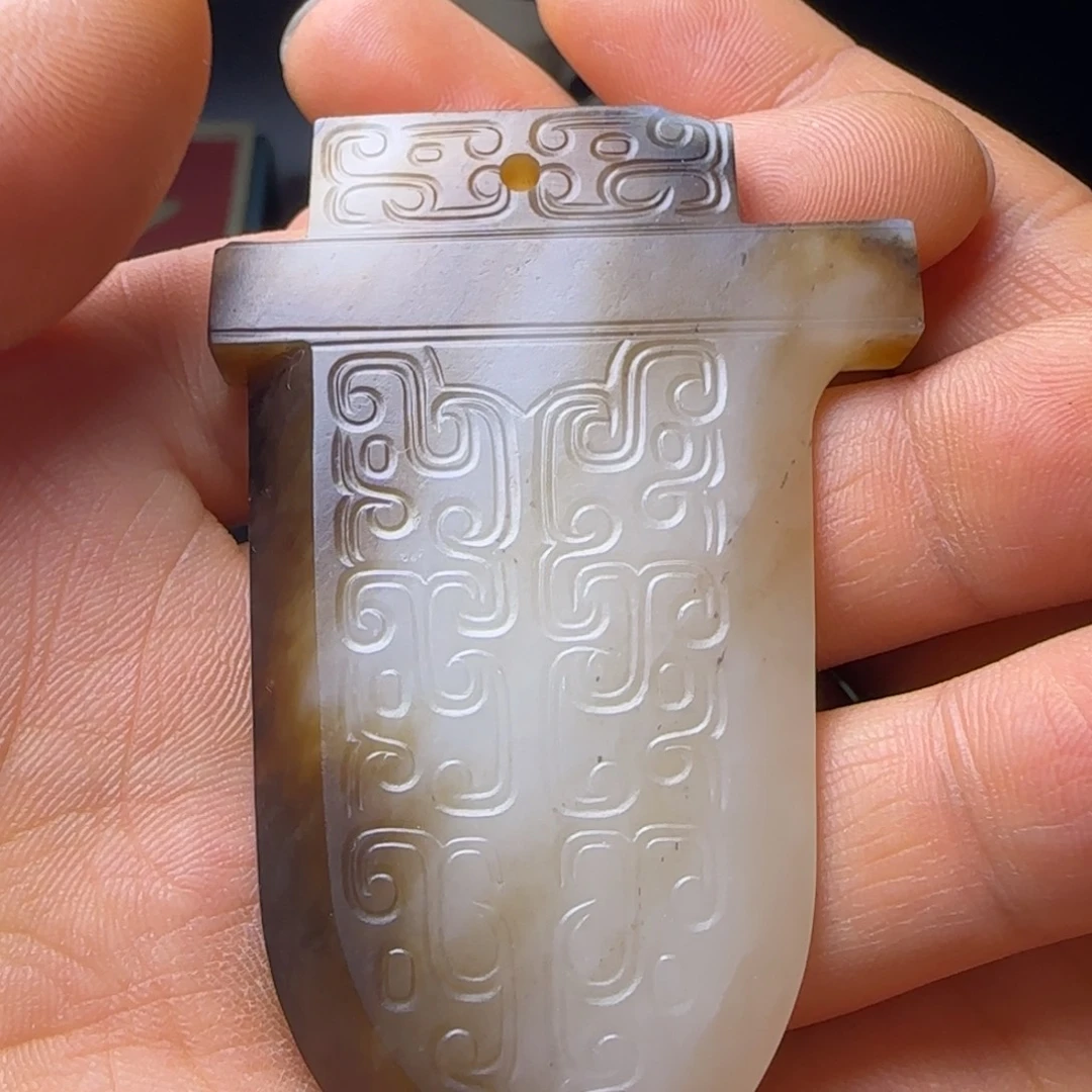 和田玉（糖玉）未镶嵌挂件