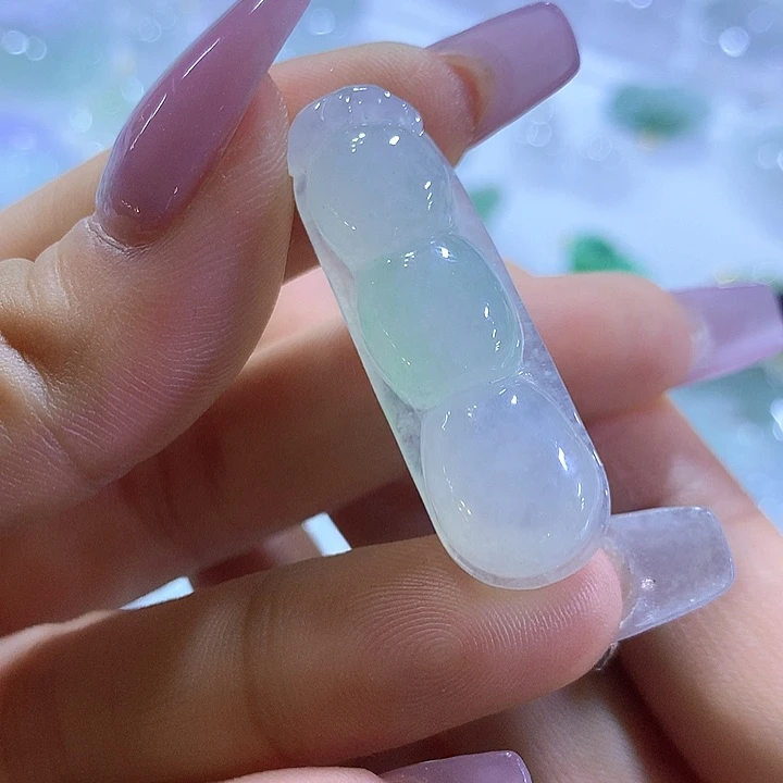 翡翠未镶嵌颈饰天然翡翠A货吊坠