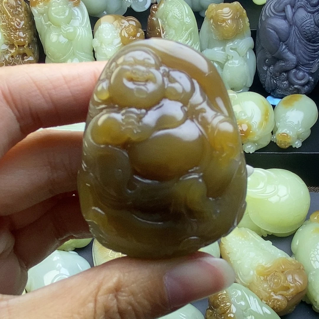 未镶嵌和田玉把件