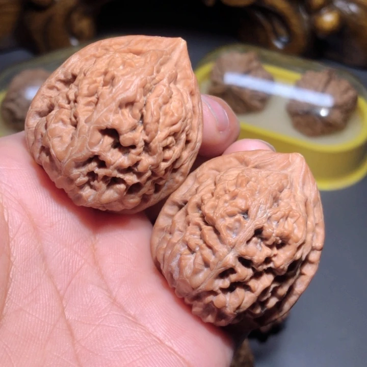 文玩核桃把件37凤凰台