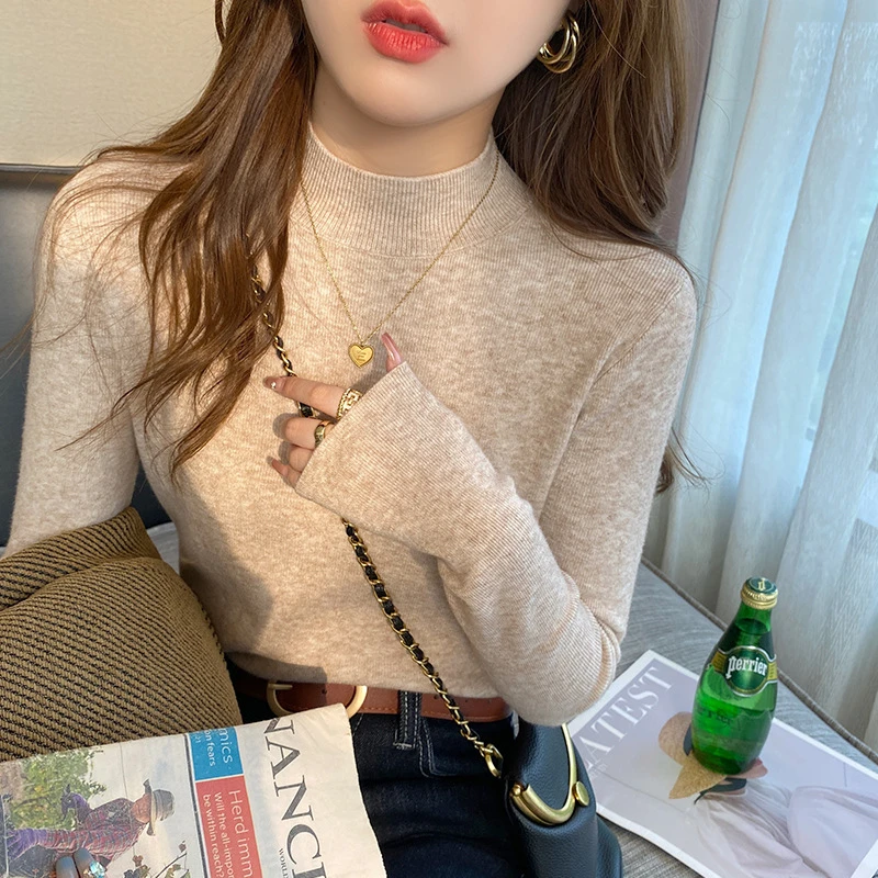 半高领打底衫女新款秋冬高级感内搭羊绒毛衣时尚洋气针织上衣