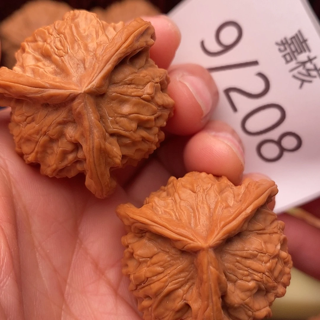 把件文玩核桃37盘山三棱奔