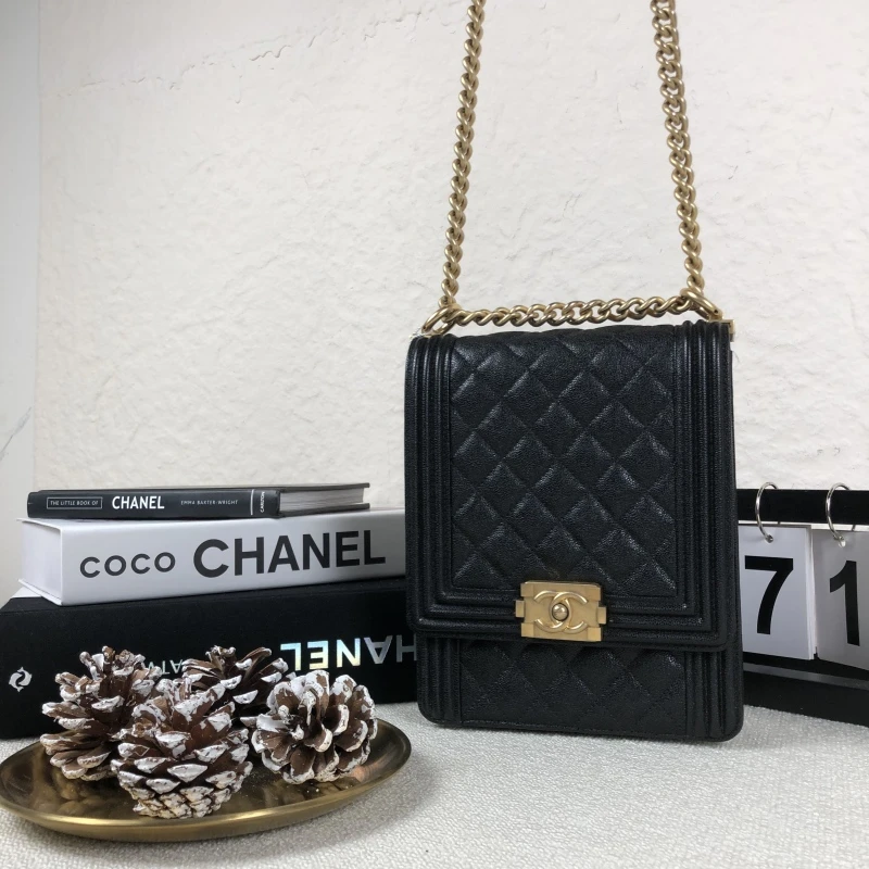 95新 Chanel/香奈儿 黑金鱼子酱leboy竖款链条单肩包 长20 27开