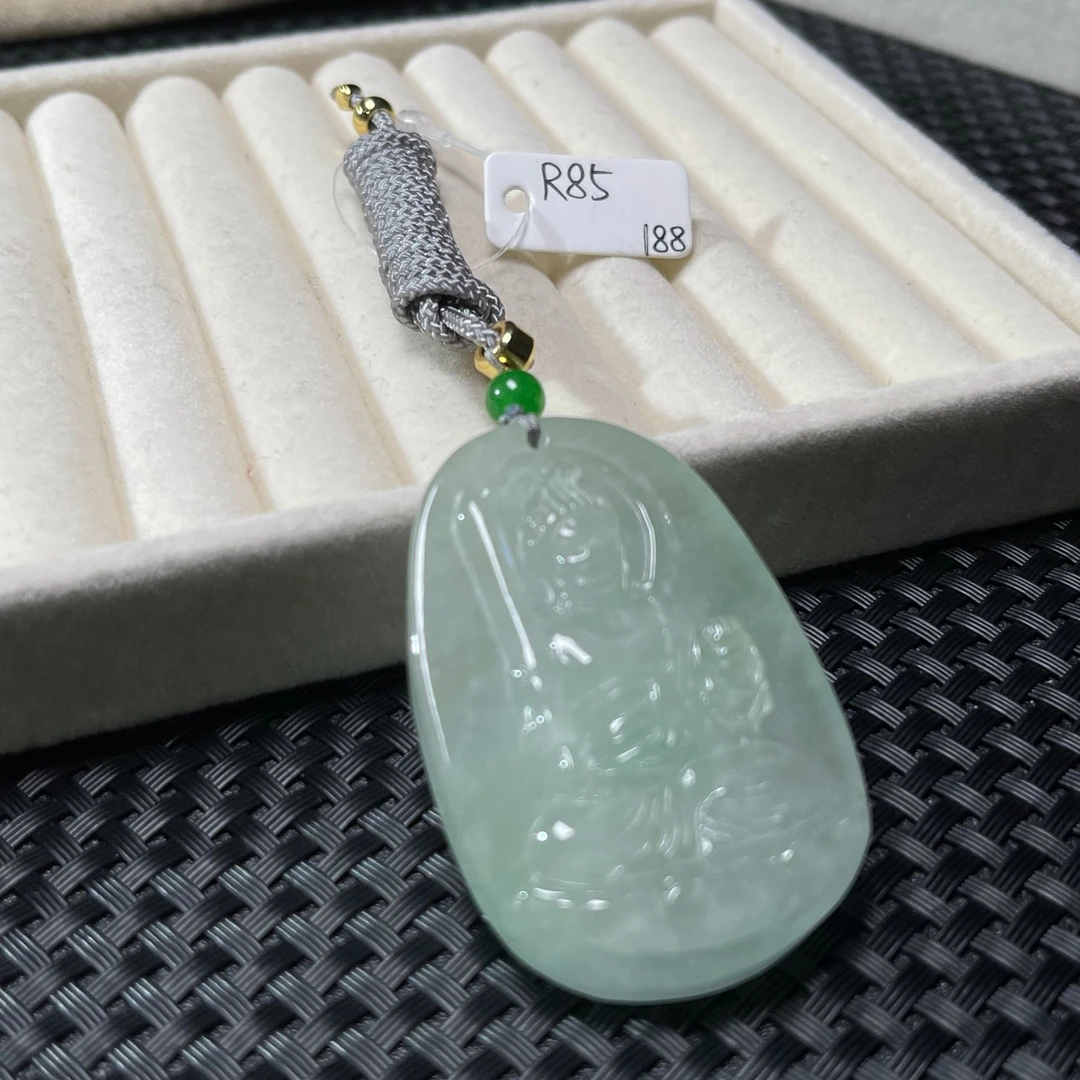 R85吊坠百搭男女款多样性发货其一