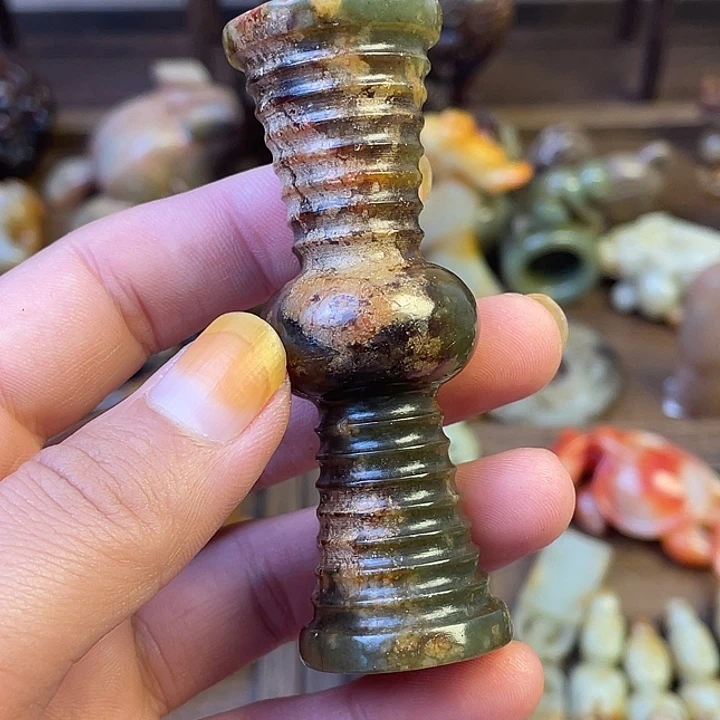 未镶嵌和田玉（糖玉）挂件
