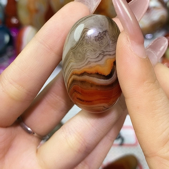 庆***未镶嵌玛瑙/玉髓珠宝奇石