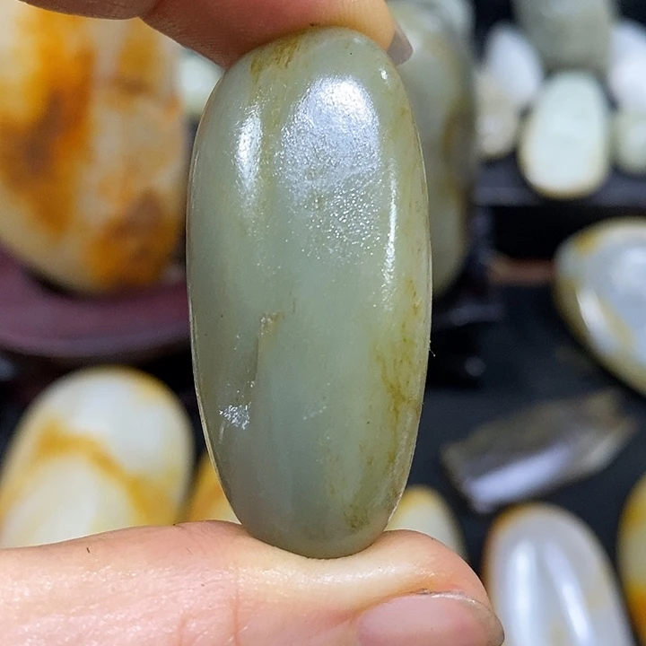 未镶嵌和田玉（糖玉）挂件