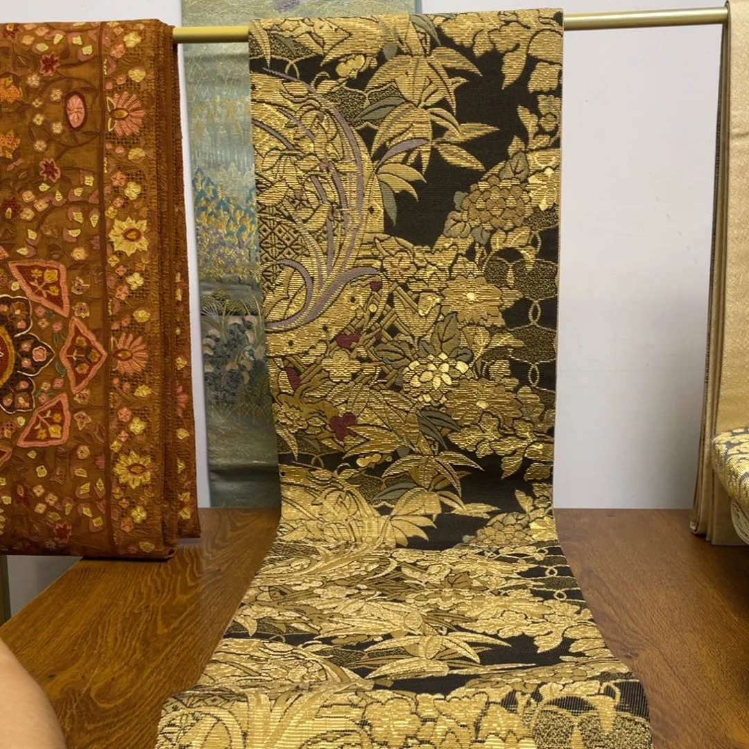 织绣织锦工艺轮奈织