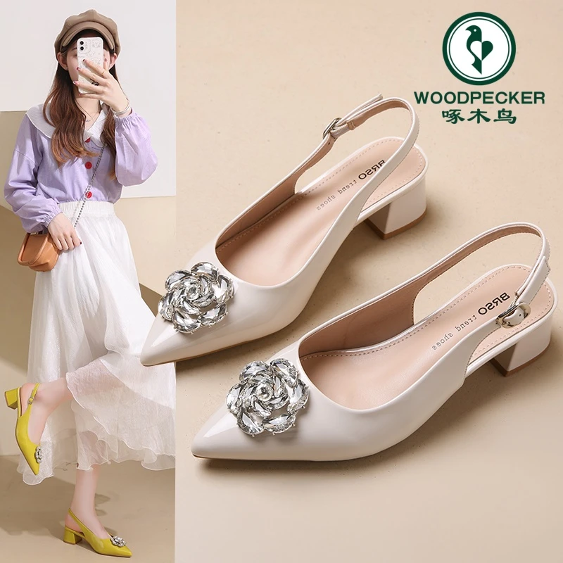 啄木鸟仙女风花朵包头凉鞋女2025新款缎面浅口高跟鞋后空单鞋34码