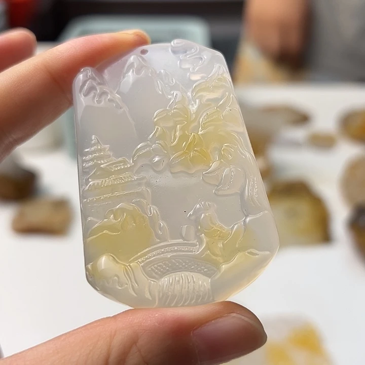 未镶嵌颈饰玛瑙/玉髓