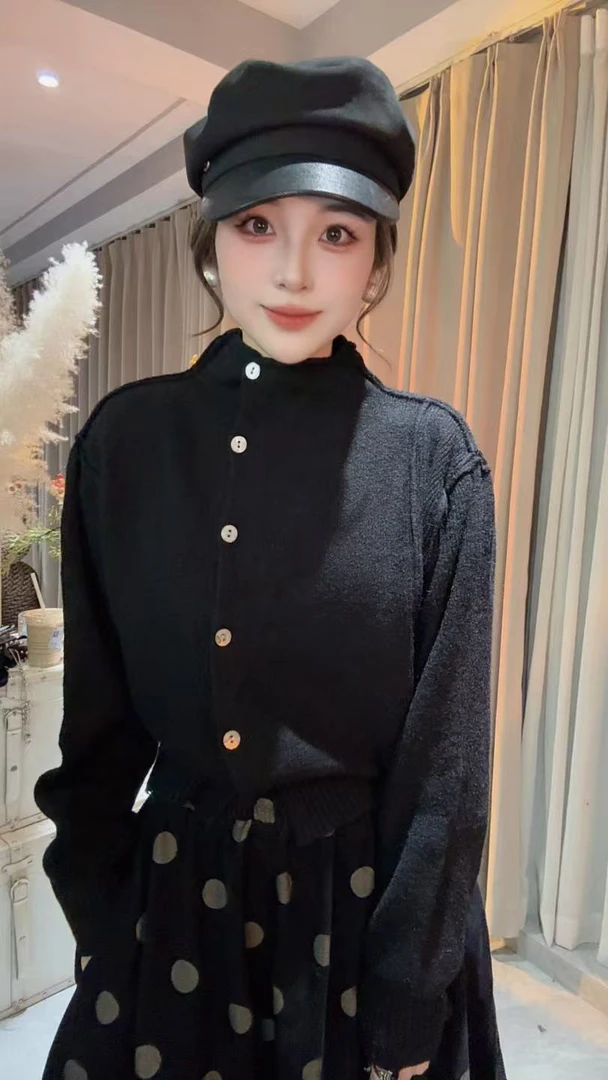 HUIHUI 设计感不规则针织开衫