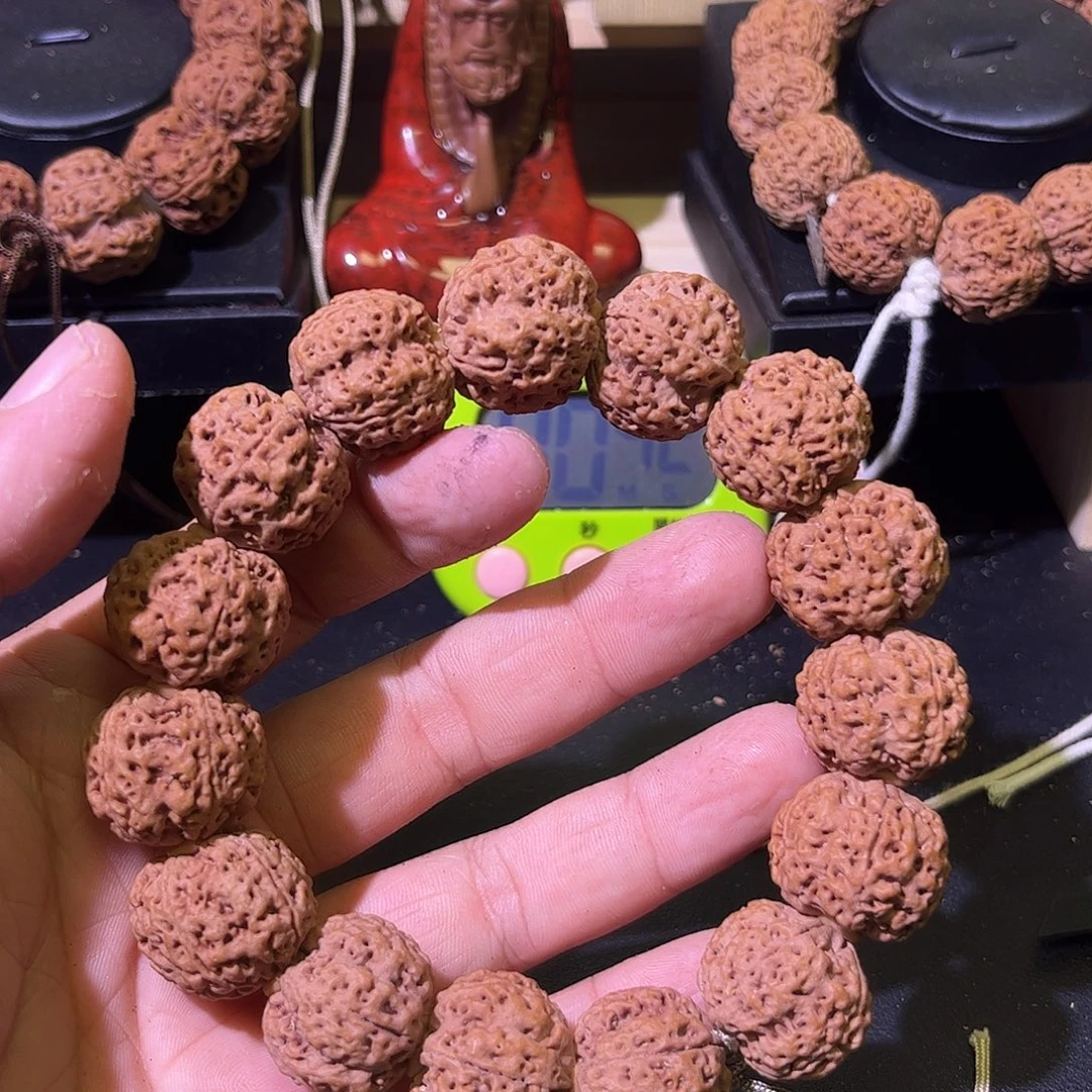 幸***单吊坠金刚菩提21蜂王