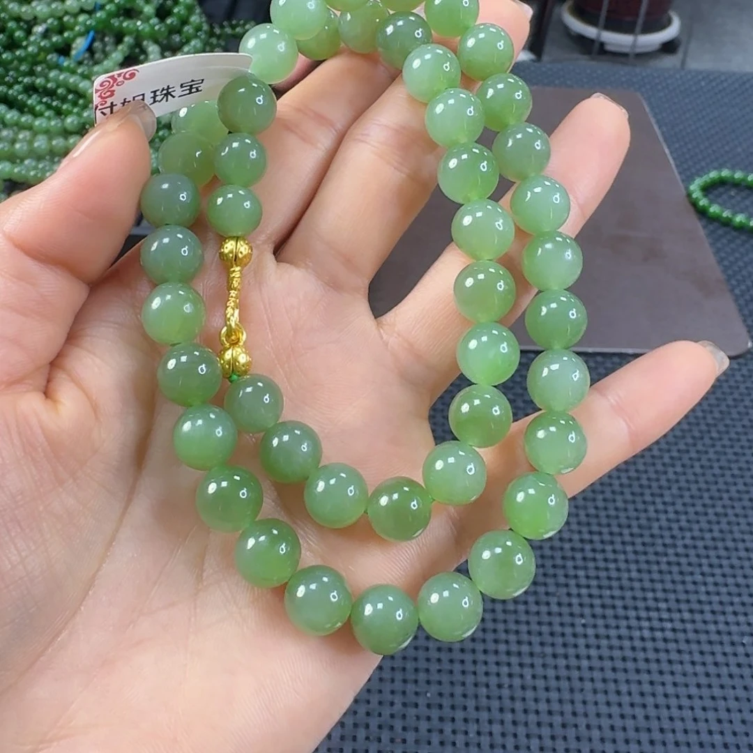 颈饰未镶嵌和田玉（碧玉）卡10
