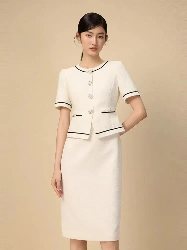 短袖常规袖H型小翻领夏季连衣裙女装修身显瘦日奢风