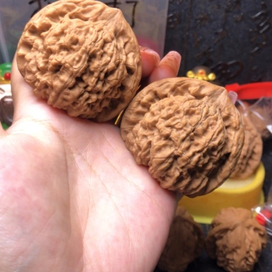 吊坠文玩核桃官帽60g