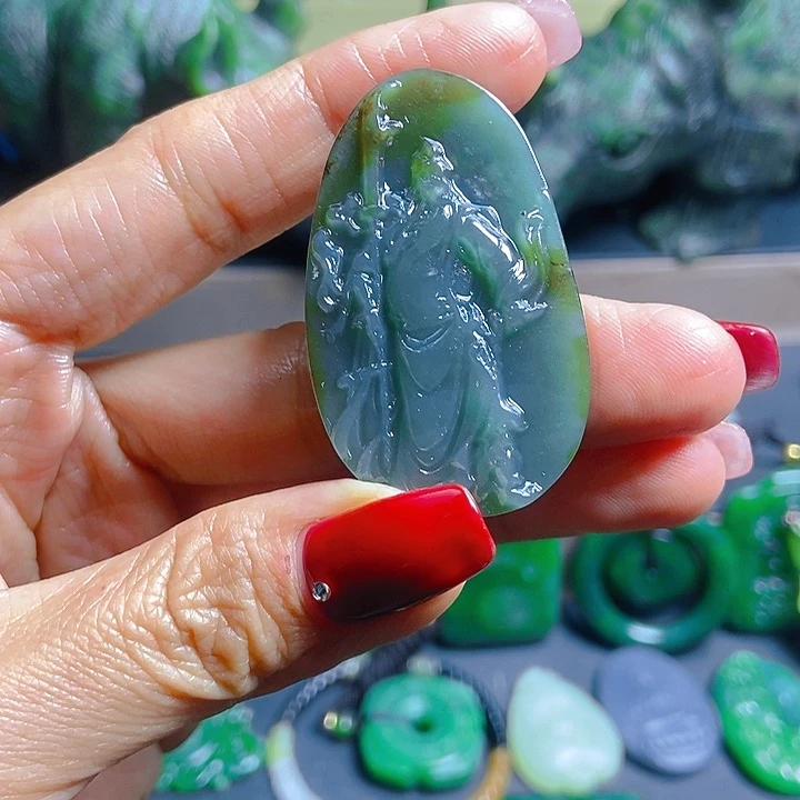 颈饰未镶嵌和田玉