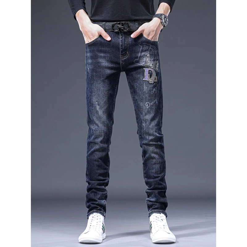 牛仔裤男士高端烫钻印花2025秋季新款修身小直筒高级水洗长裤男款