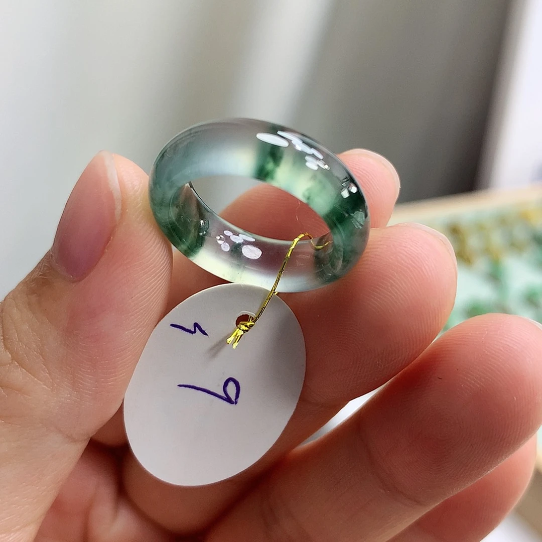 翡翠戒指未镶嵌9圈