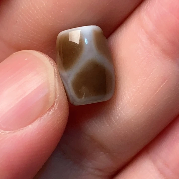 未镶嵌玛瑙/玉髓珠宝半成品