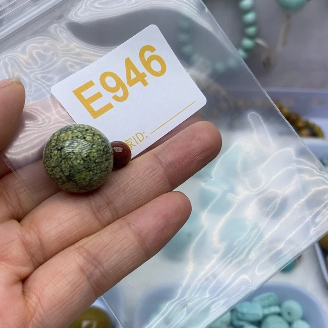 未镶嵌南红玛瑙珠宝奇石