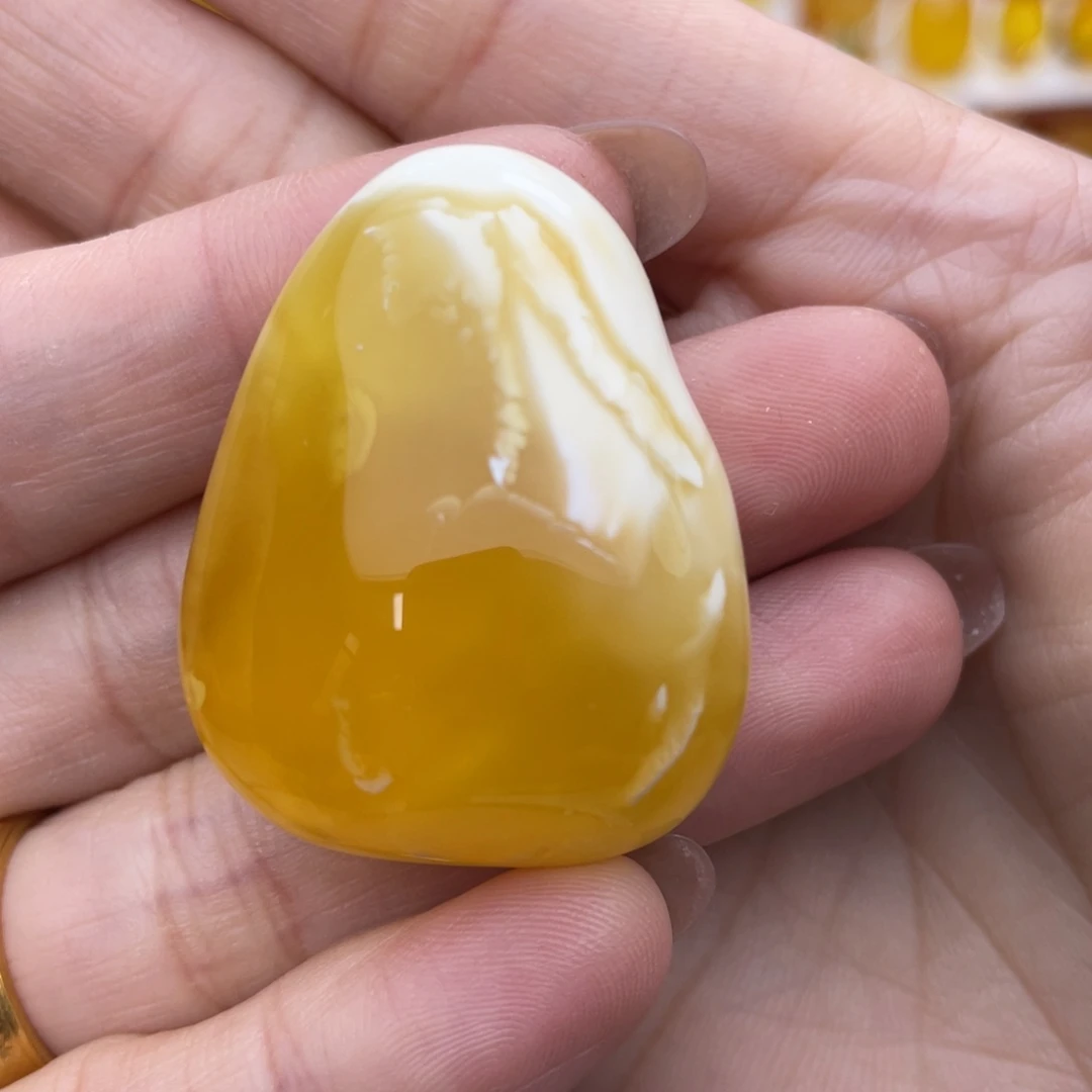 琥珀吊坠(不含链)未镶嵌