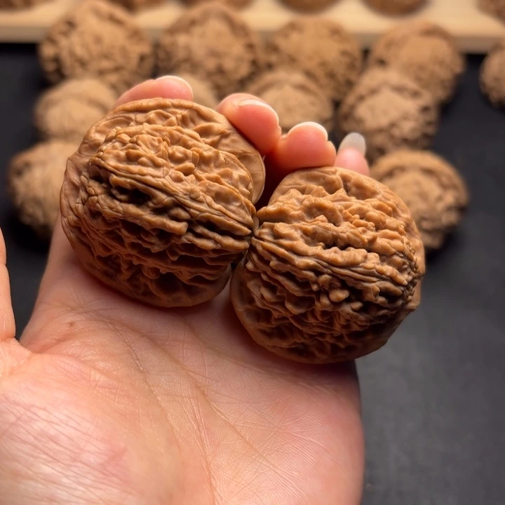 纠***馍把件文玩核桃42四座楼