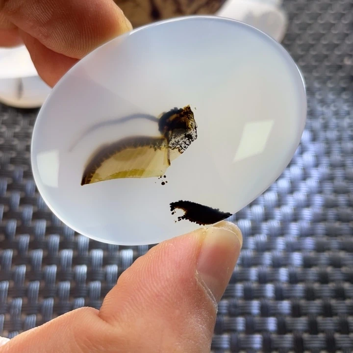 欢***林玛瑙/玉髓未镶嵌颈饰