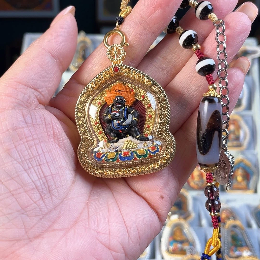 泥塑黑财手绘擦擦吊坠藏银镀金色外壳有绳礼盒