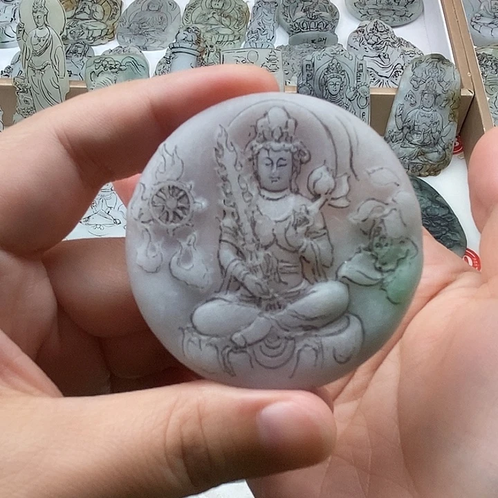 定制翡翠未镶嵌翡翠