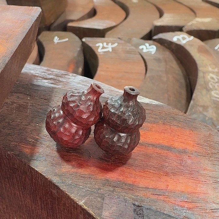 智***器檀香紫檀（小叶紫檀）