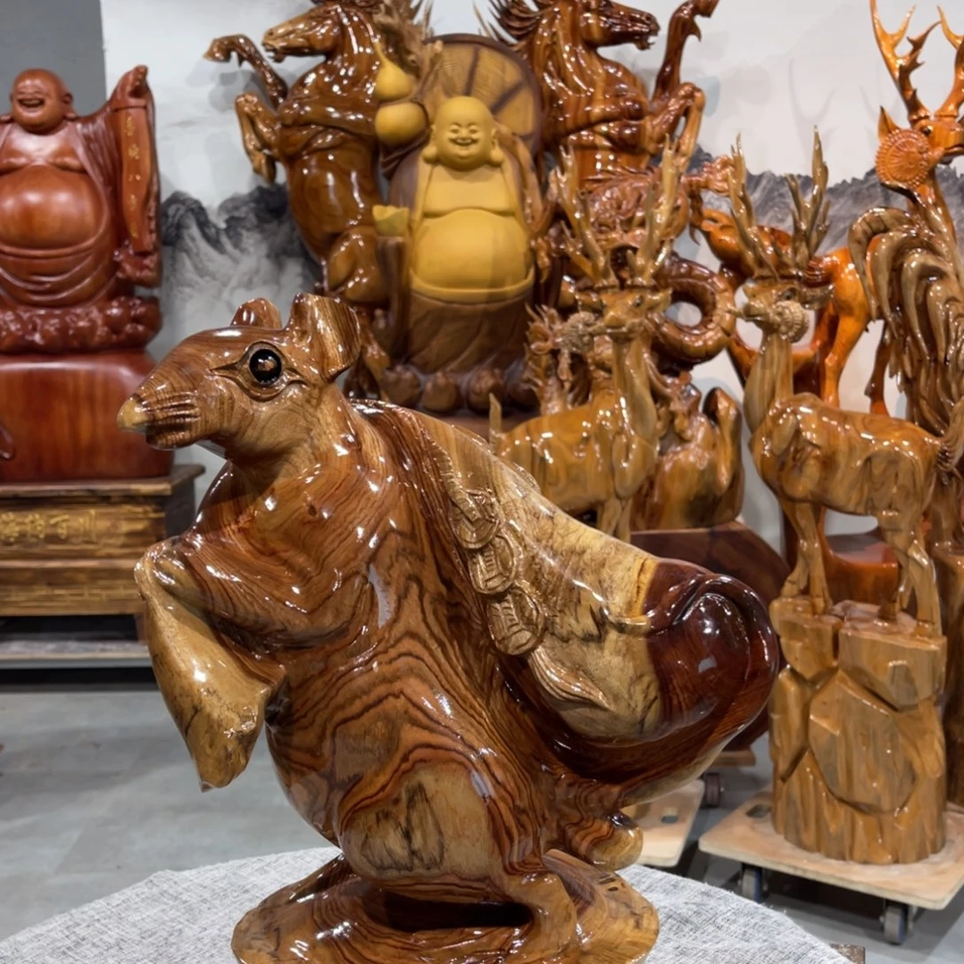 投***戎香樟木香樟木手工雕刻老鼠
