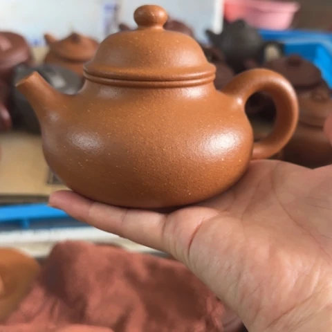 茶壶紫砂金降坡泥300cc
