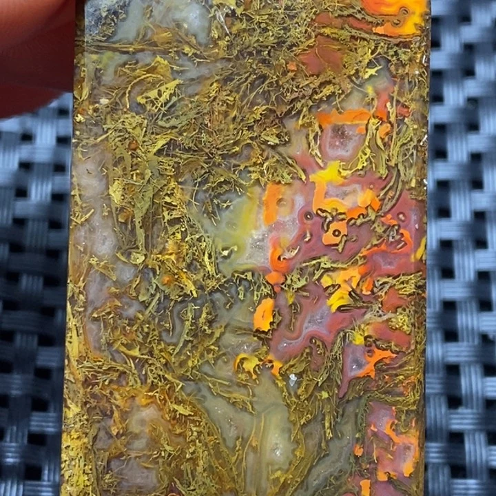 玛瑙/玉髓颈饰未镶嵌邱*生