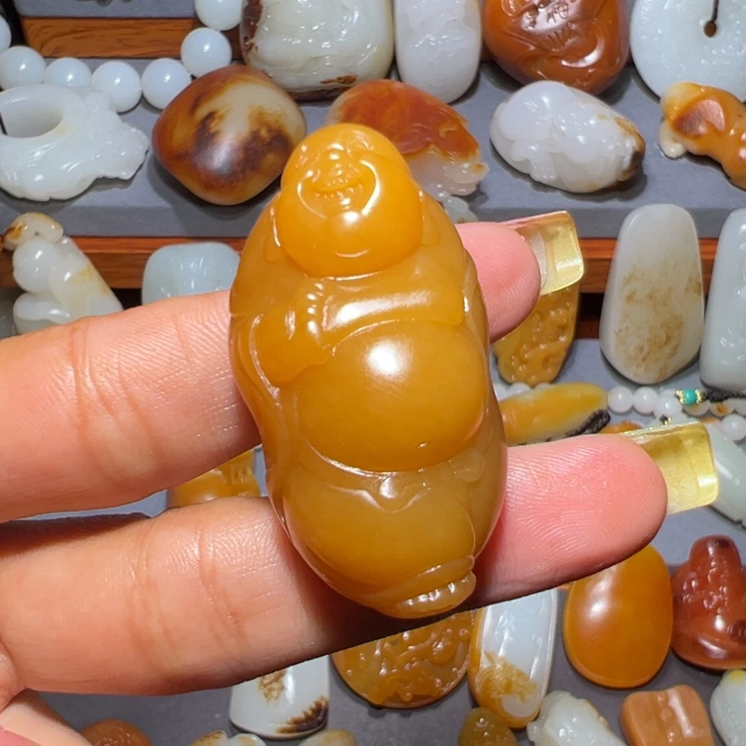 和田玉未镶嵌颈饰青****部