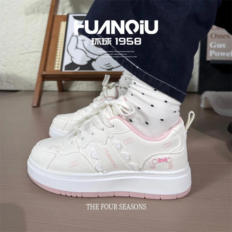 环球小白鞋2025秋季新款校园风粉白色kt刺绣设计女鞋小众休闲板鞋