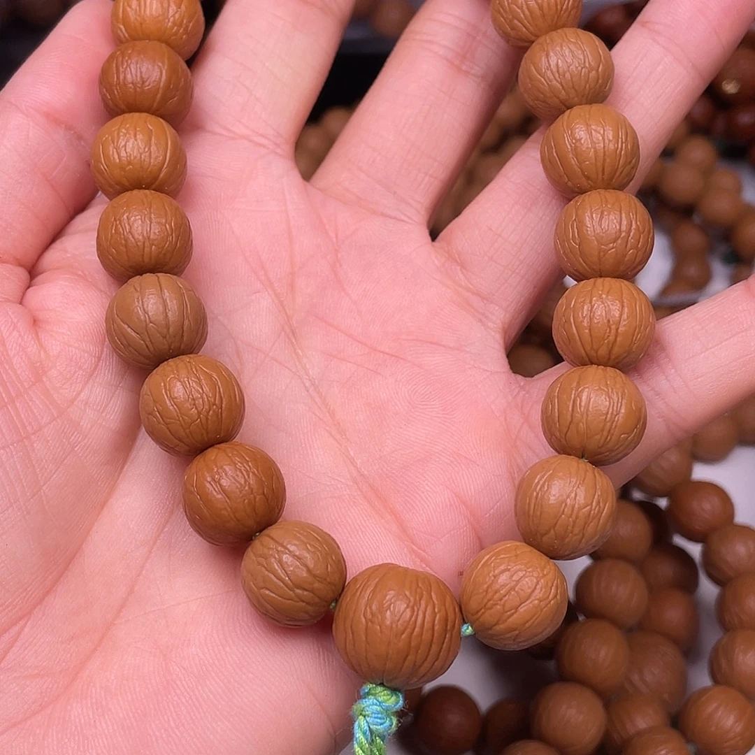 用***0猴头核桃吊坠聚宝盆