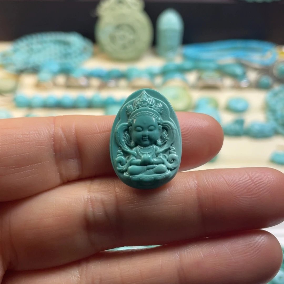 绿松石未镶嵌颈饰