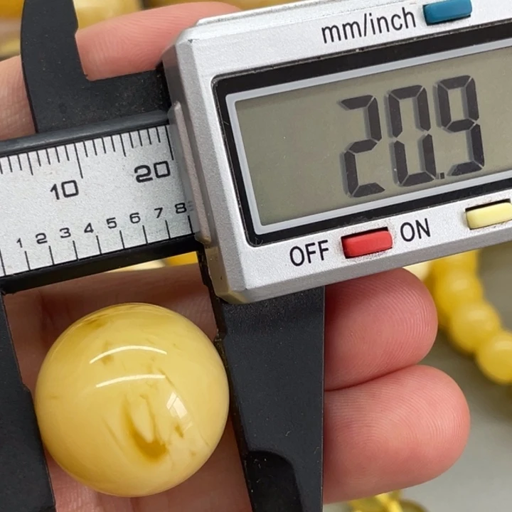 裸石琥珀未镶嵌蜜蜡