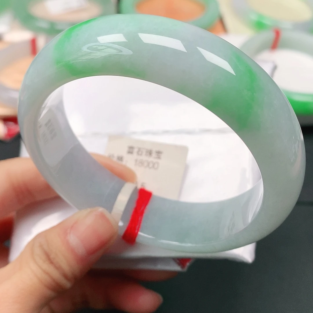 翡翠手镯未镶嵌天然翡翠手镯58