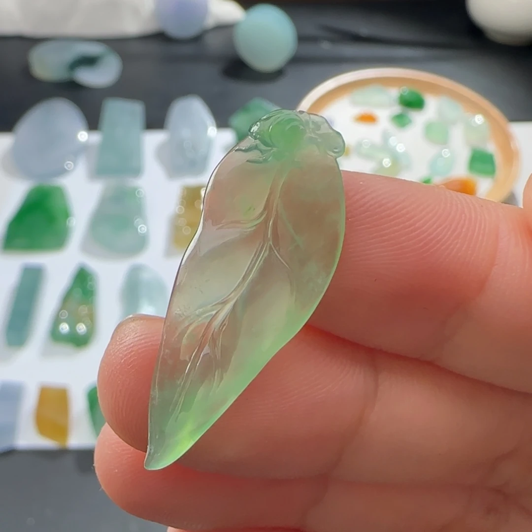 定制翡翠未镶嵌材料