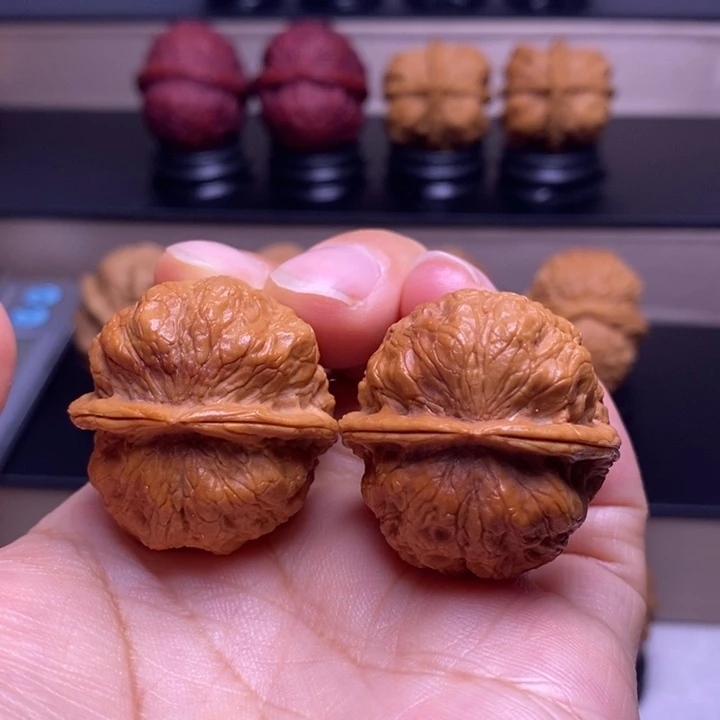 把件文玩核桃龙鳞舍利疙瘩包76