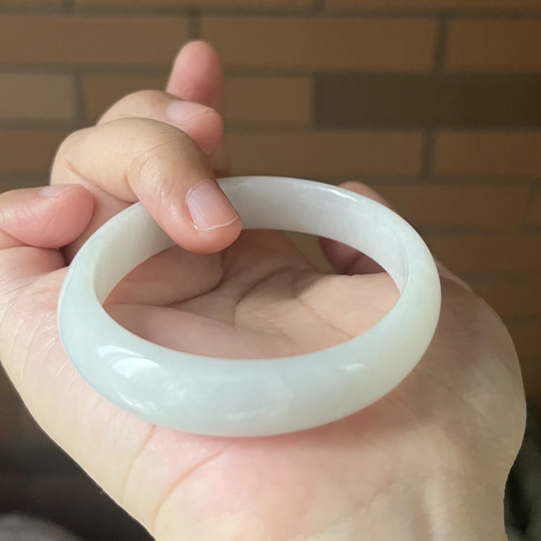 纯天然缅甸A货翡翠手镯56-57圈口糯化种白月光贵妃镯