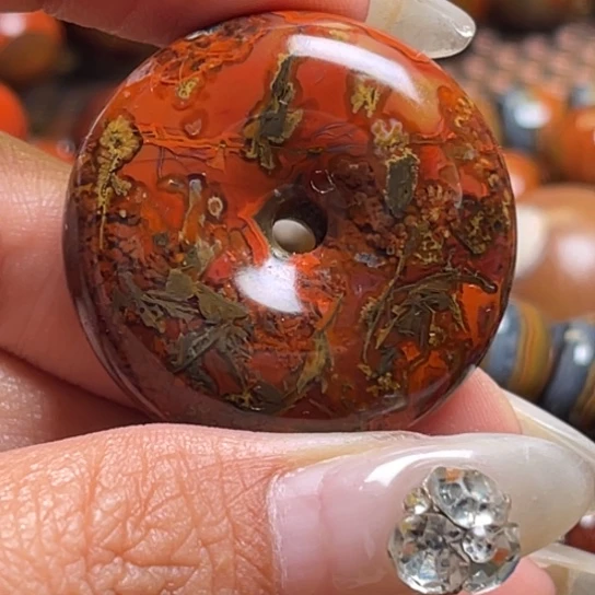 玛瑙/玉髓未镶嵌吊坠