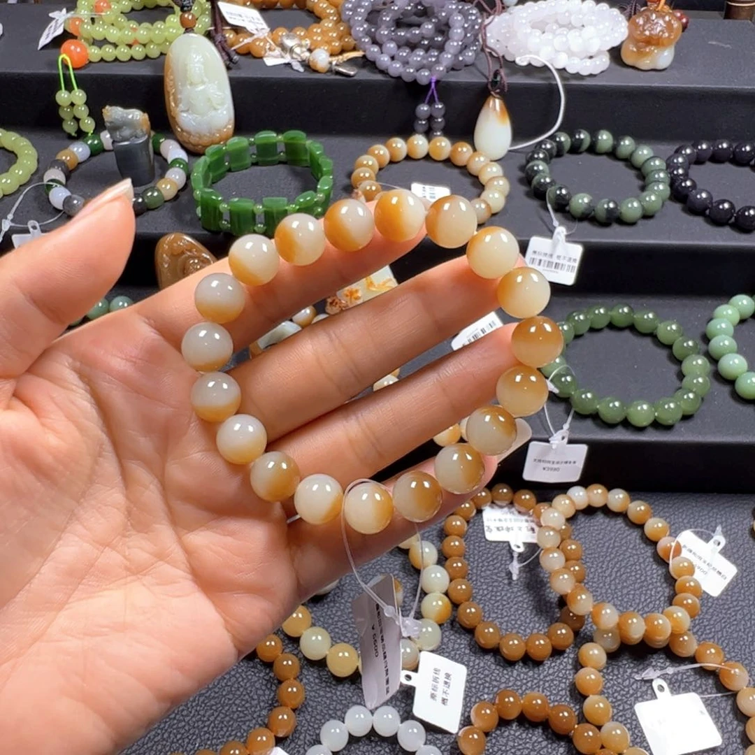 和田玉未镶嵌珠宝奇石随*