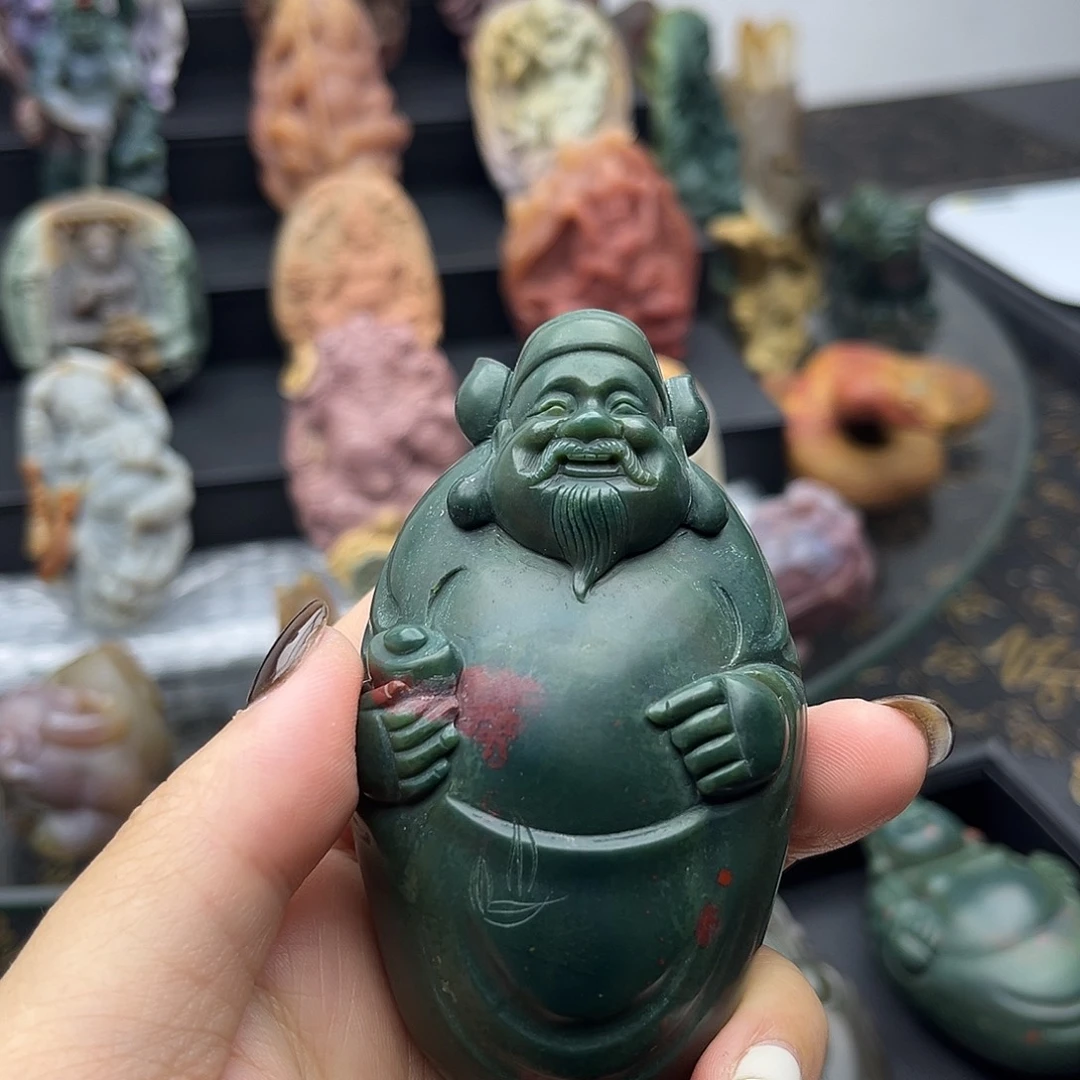 石英质玉未镶嵌颈饰