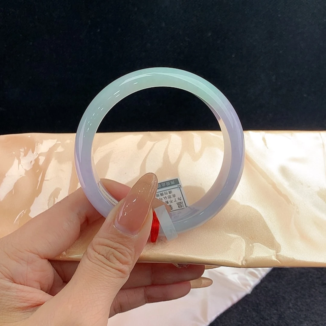 【闪购商品】未镶嵌手镯翡翠正60