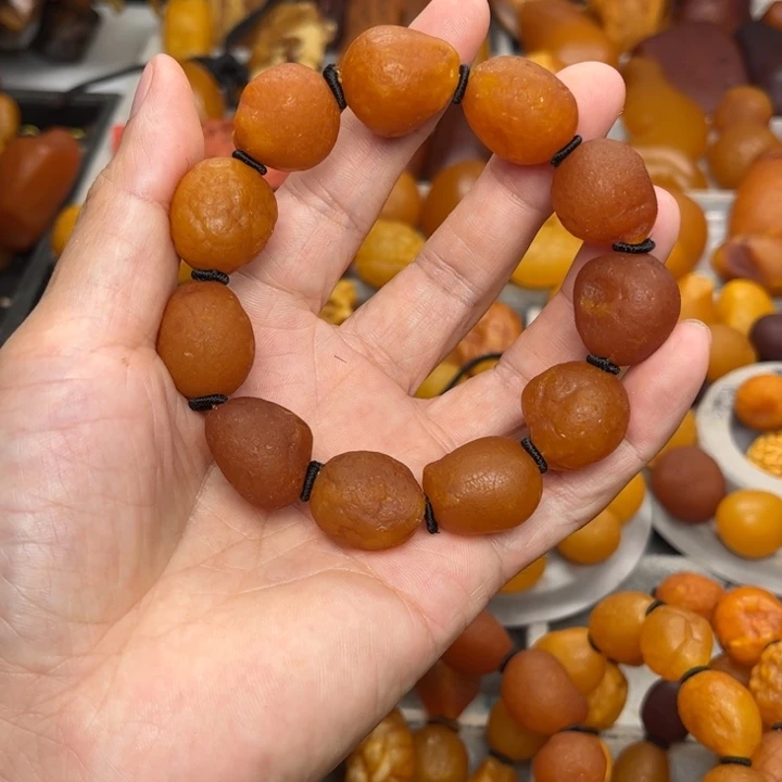 琥珀未镶嵌裸石天然蜜蜡手串